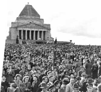 The crowd at the Melbourne Shrine Of Remembrance Service to celebrate VE day, 8th. of May 1945
