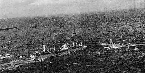 Convoy under air protection